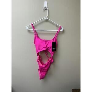 Meyeeka Hot Pink Scoop Neck Cut Out Lace Up Back High Cut One Piece Swimsuit (M)